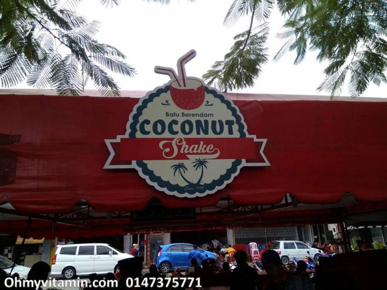 COCONUT SHAKE BATU BERENDAM MELAKA. BEST SANGAT KE?????